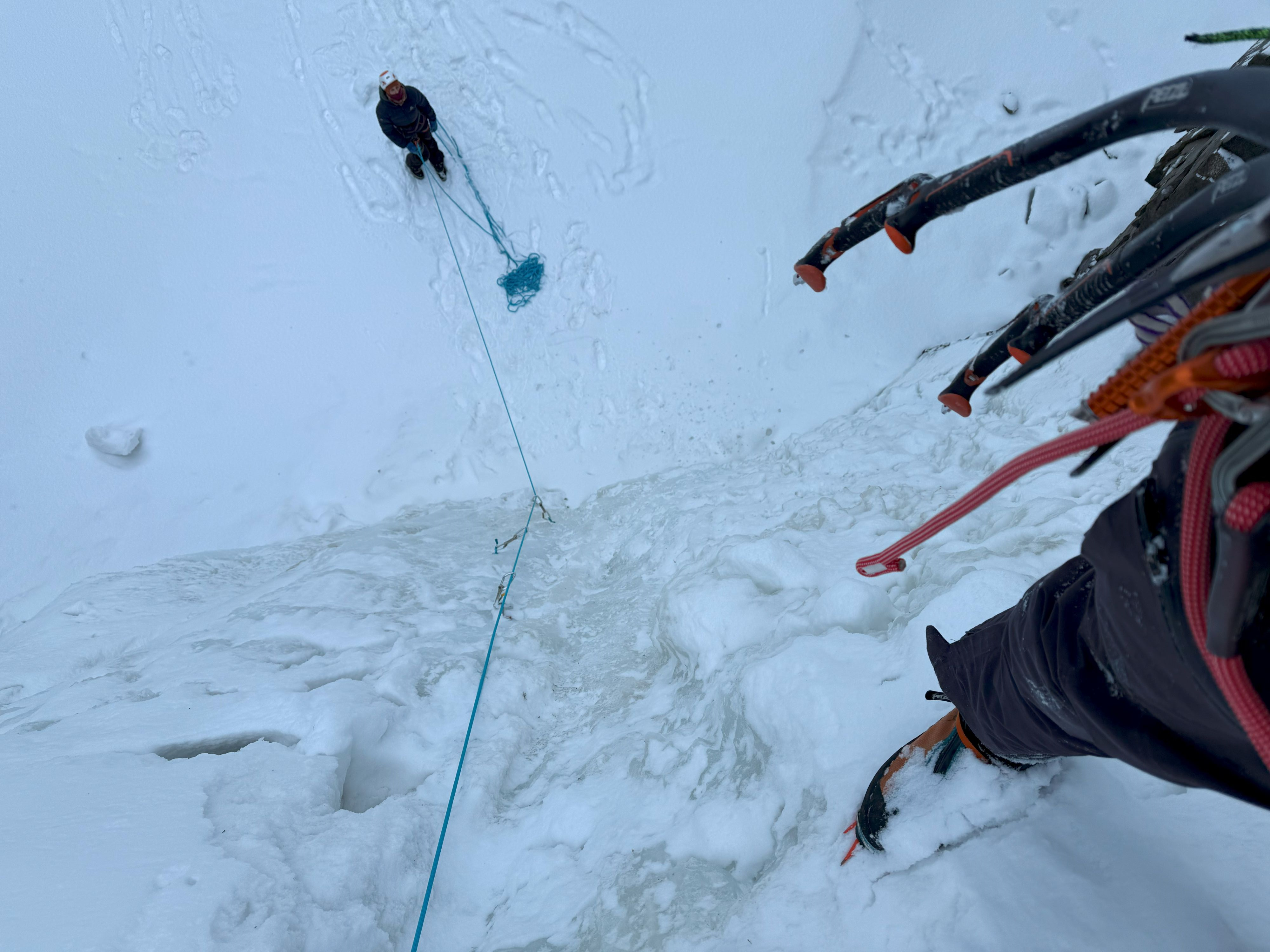 Ice climbing and snowmobile tour - Backyard Svalbard - Caving in